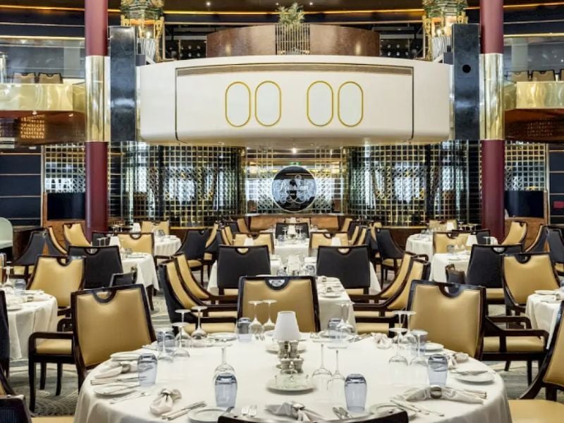 CFC RENAISSANCE RESTAURANT (2)