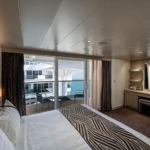 MSC World Europa, Deluxe Suite Aurea with promenade & ocean view (SRP)