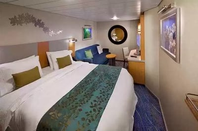 oasis-of-the-seas_cab_int